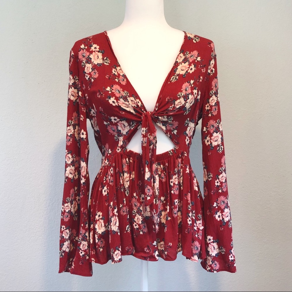 American Eagle Outfitters Tie Front Floral…